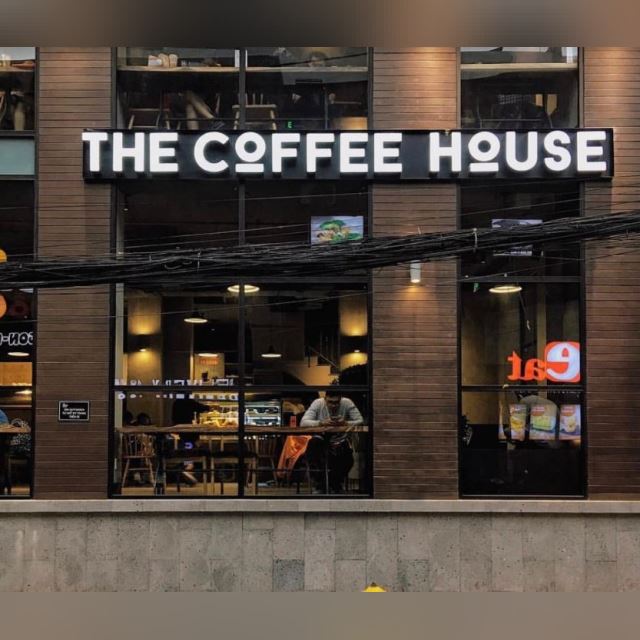 Review of The Coffee House - Thăng Long Tân Bình