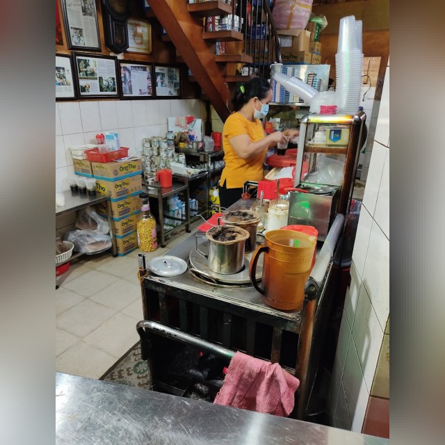 Review quán cà phê vợt Phan Đình Phùng, quận Phú Nhuận