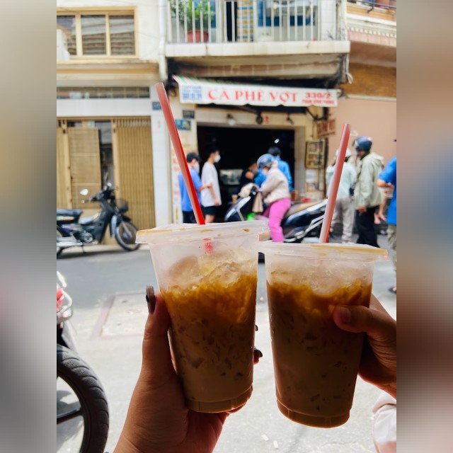 Review quán cà phê vợt Phan Đình Phùng, quận Phú Nhuận