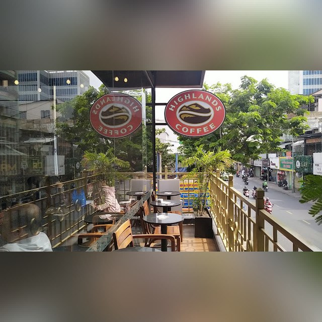 Tổng hợp 34 quán cà phê Highland mới ở Sài Gòn view đẹp và đồ uống ngon. | ẩm thực Sài Gòn
