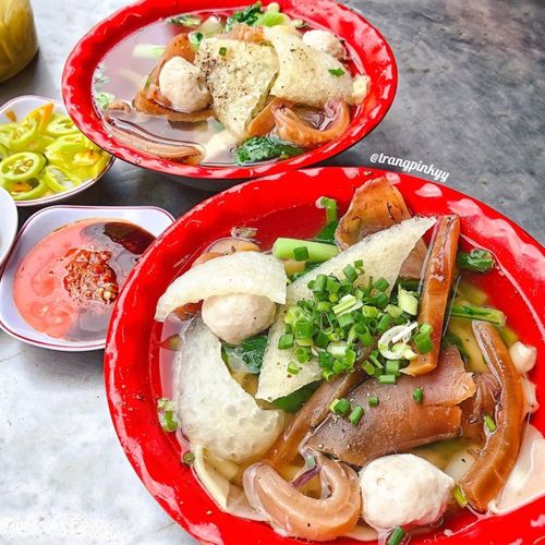 Top 9 Món Ăn Đường Phố Sài Gòn Nổi Tiếng