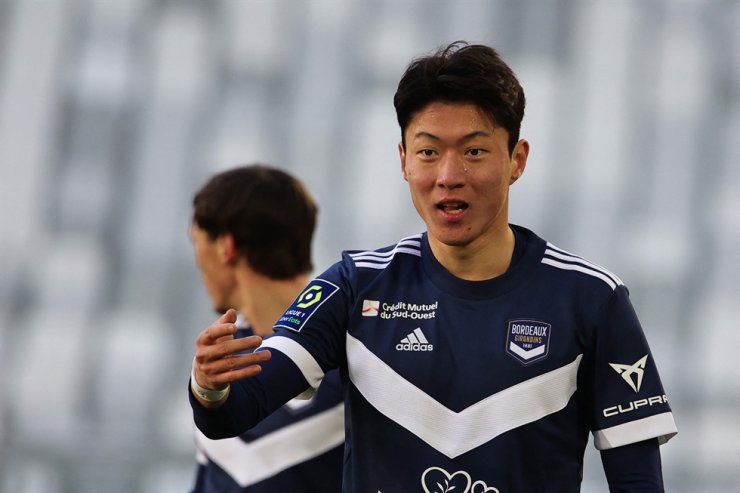 Korean Hwang Ui-jo becomes top Asian scorer in French football league - The Korea Times