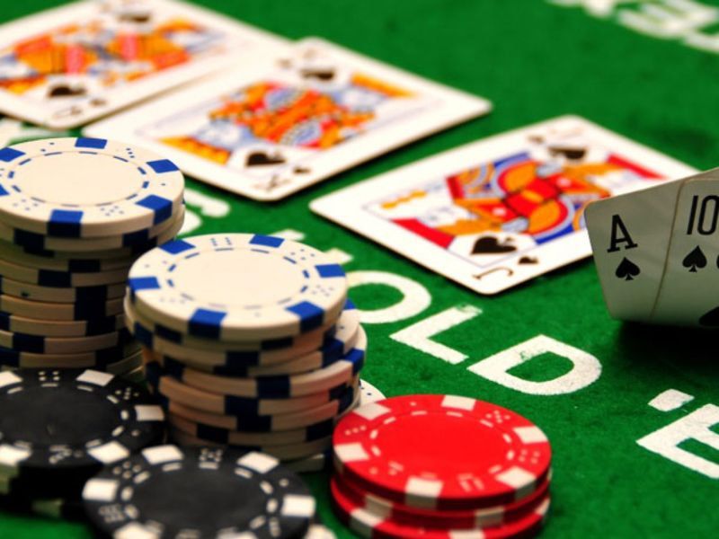 Equity Poker là gì và tại sao nó quan trọng?