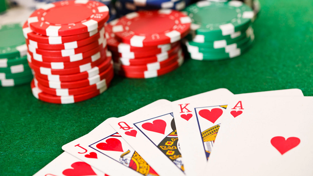 Những trường hợp chơi poker bị coi là phạm pháp ở Việt Nam - Đời sống kinh tế ở Việt Nam và trên thế giới