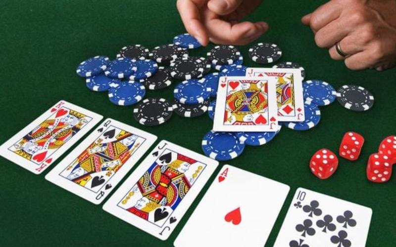 Cách tính Blackjack theo cách đơn giản và dễ hiểu nhất năm 2024