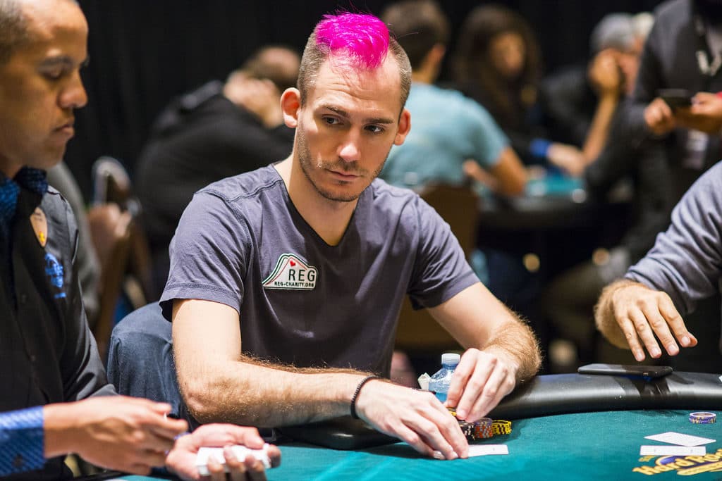 Justin Bonomo là ai và anh ta đã truất ngôi Daniel Negreanu như thế nào?